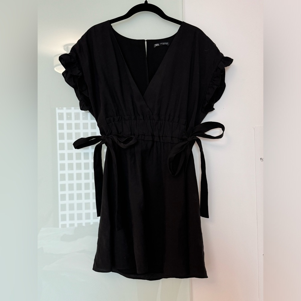 Black mini dress🖤 - Picture 1 of 3
